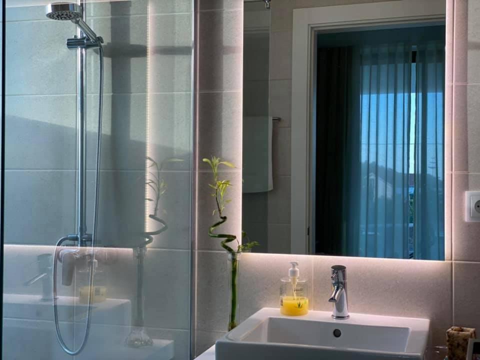 Jubileu 74 Villa Caloura Exteriör bild