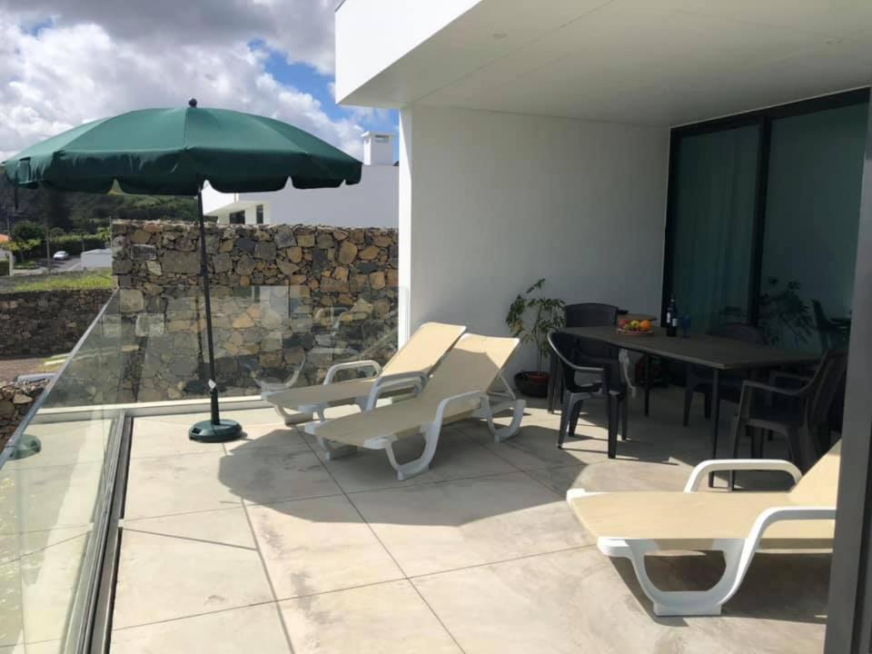Jubileu 74 Villa Caloura Exteriör bild