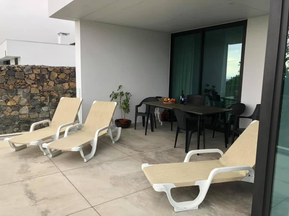 Jubileu 74 Villa Caloura Exteriör bild